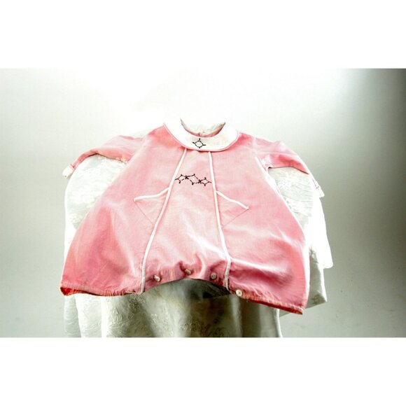 1920s 30s child's romper pink linen bubble with embroiderery button crotch - Picture 2 of 5